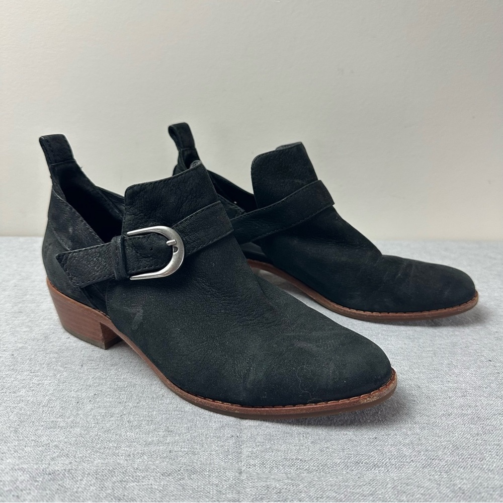 Frye Black Suede Mia Cutout Bootie, 7.5